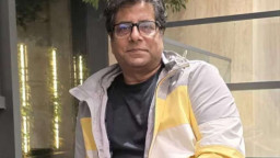 এখনও ডিবি কার্যালয়ে আনিস আলমগীর