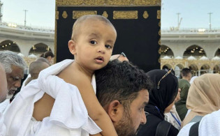 হজ মৌসুমে শিশুদের নিরাপত্তায় নতুন উদ্যোগ নিল সৌদি