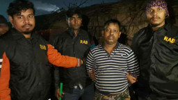 হাদির ওপর হামলায় অভিযুক্ত ফয়সালের ঘনিষ্ঠ সহযোগী গ্রেপ্তার