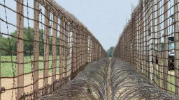 বাংলাদেশ-পাকিস্তান সীমান্তে কাঁটাতারের বেড়া দিয়েছে ভারত