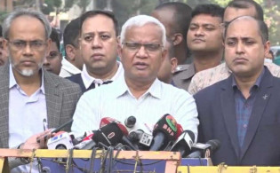 খালেদা জিয়ার সর্বশেষ অবস্থা নিয়ে যা বললেন ডা. জাহিদ