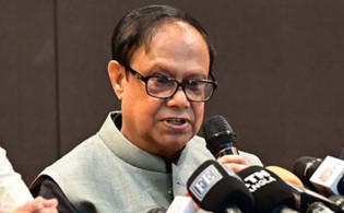 ২০ কোটি টাকার বেশি ঋণ নতুন করে যাচাই করা হবে: গভর্নর