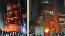 প্রথম আলো–ডেইলি স্টার কার্যালয়ে হামলা, আতঙ্কে সাংবাদিকরা