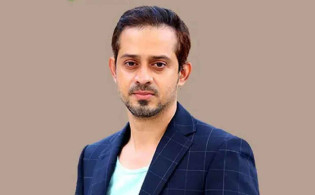 সাংবাদিক ইলিয়াস হোসেনের ২২ লাখ ফলোয়ারের পতন