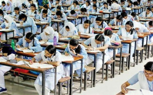 পিছিয়ে যাচ্ছে আগামী বছরের এসএসসি পরীক্ষা
