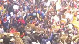 দিল্লিতে বাংলাদেশ হাইকমিশনের সামনে উগ্রপন্থিদের বিক্ষোভ