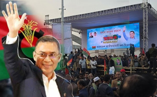 ১৭ বছর পর ফিরে মঞ্চে নজির গড়লেন তারেক রহমান