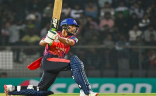 সিলেটে বিপিএলের উত্তাপ, রাজশাহী-ঢাকার হাড্ডাহাড্ডি লড়াই-সরাসরি দেখুন