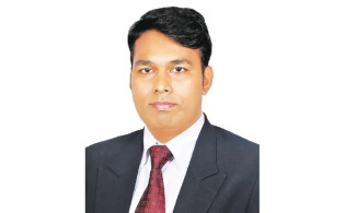 ৩২ বছরের এমপি প্রার্থীর বার্ষিক আয় শুনলে চমকে যাবেন!