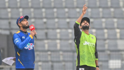 চলছে সিলেট টাইটান্স বনাম ঢাকা ক্যাপিটালসের ম্যাচ: সরাসরি দেখুন