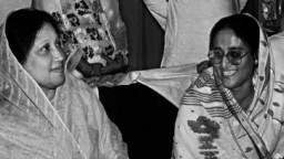 খালেদা জিয়া যে কারণে শেখ হাসিনার মুক্তি চেয়েছিলেন