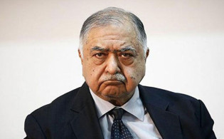 জানা গেল ড. কামাল হোসেনের সর্বশেষ শারীরিক অবস্থা