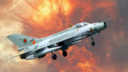 বাংলাদেশের যুদ্ধবিমান সিদ্ধান্তে কাঁপছে ভারত