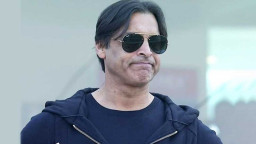 শুধু ক্রিকেট নয়, এবার পরিষ্কারেও শক্তি দেখালেন শোয়েব আখতার