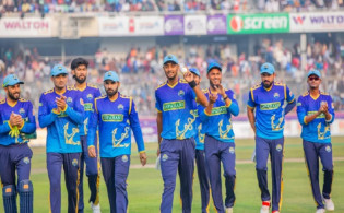 শরিফুল-মেহেদী ম্যাজিকে শীর্ষে চট্টগ্রাম