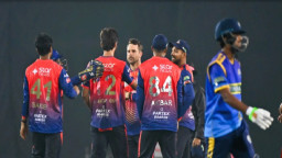 প্লে-অফ: কে কার বিপক্ষে খেলবে