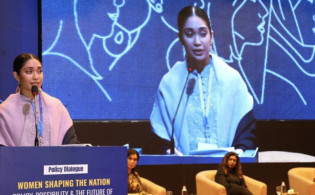 নীতির মঞ্চে প্রথম উপস্থিতি, শোনার বার্তা জাইমা রহমানের