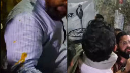 নাসীরুদ্দীন পাটওয়ারীর পথসভায় ডিম নিক্ষেপ