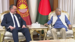 নির্বাচন নিয়ে মার্কিন রাষ্ট্রদূতকে নতুন বার্তা দিলেন প্রধান উপদেষ্টা