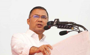 ভাষা বদলে সম্পর্ক গড়ার কথা বললেন তারেক রহমান