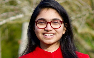 শোডাউন বাদ দিয়ে রাজনীতিতে নতুন ফর্মুলা করছেন তাসনিম জারা