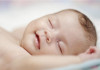 শিশু ঘুমের মধ্যে হাসছে; বিজ্ঞান জানালো এর চমকপ্রদ রহস্য