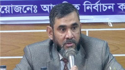 ভোটকেন্দ্রে মোবাইল নিতে বাধা নেই: ইসি সানাউল্লাহ