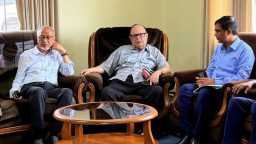 দেশে মজুত থাকা খাদ্যশস্যের পরিমাণ জানালেন উপদেষ্টা