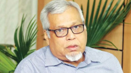 নির্বাচনের আগের রাতে আবেগঘন বাণী উপদেষ্টার