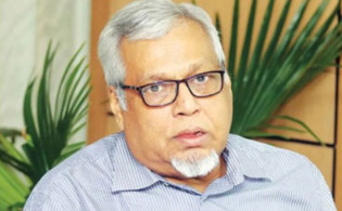 নির্বাচনের আগের রাতে আবেগঘন বাণী উপদেষ্টার