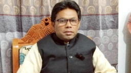 এবার নির্বাচন থেকে সরে দাঁড়ালেন আরও এক প্রার্থী