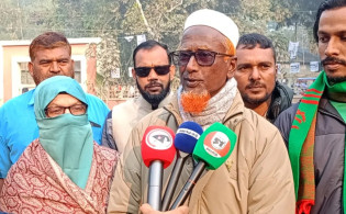 কুড়িগ্রামে ব্যতিক্রমী লড়াই: দুই ভাই, দুই প্রতীক, এক আসন