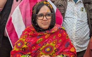 ১২ কেন্দ্রে রুমিন ফারহানা কাঁপালেন প্রতিদ্বন্দ্বীদের!