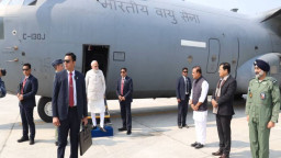 ইতিহাস গড়ল মোদির সফর— নামলেন হাইওয়েতে!