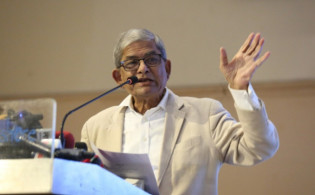 ভারতের সঙ্গে সম্পর্ক নিয়ে চাঞ্চল্যকর মন্তব্য ফখরুলের