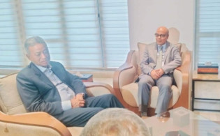 সচিবালয়ে প্রথম দিনেই দুই বড় অঙ্গীকার দিলেন অর্থমন্ত্রী