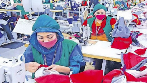 ট্রাম্পের শুল্ক বাতিলের রায়ে স্বস্তির নিঃশ্বাস বাংলাদেশের পোশাক খাতে