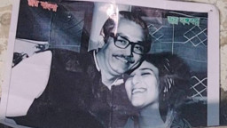 যশোরে আ.লীগ কার্যালয়ে ছবি টানানোর অভিযোগ