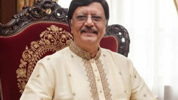 ‘মন্ত্রীদের মুখে টেপ লাগান’—প্রধানমন্ত্রীকে খোলা চিঠি অভিনেতার