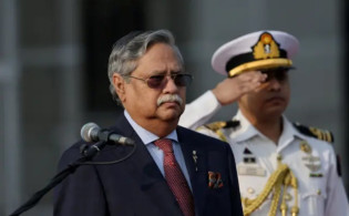 দেশের ভিতরে ও বাইরে—রাষ্ট্রপতির সফর আটকানোর নেপথ্য কাহিনী