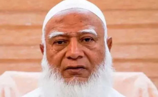 ইফতার মাহফিলে হঠাৎ অসুস্থ প্রধান বিরোধীদলীয় নেতা