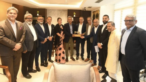 পোশাক খাতের খেলাপি ঋণ কমাতে ‘উইন-উইন’ সমাধানের পথে সরকার