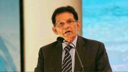 শেষ মুহূর্তের নাটকীয়তা কাটিয়ে নতুন দায়িত্বে পররাষ্ট্রমন্ত্রী