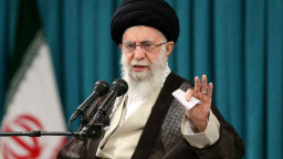 ‘এটাই শেষ সুযোগ’—ট্রাম্পের বার্তার পর রহস্য ঘনীভূত