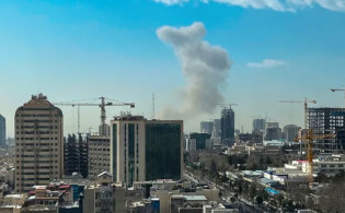 ৪ দেশে নাগরিকদের জরুরি বার্তা দিল যুক্তরাজ্য