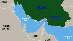 হরমুজ প্রণালীতে অচলাবস্থা: বিশ্বজুড়ে সংকটের মুখে খাদ্যপণ্যসহ আনুষঙ্গিক জিনিস