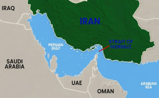 হরমুজ প্রণালীতে অচলাবস্থা: বিশ্বজুড়ে সার ও প্লাস্টিক সংকটের শঙ্কা