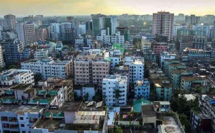 রাতে ঘর থেকে ভেসে আসে আওয়াজ, দিনে মিলল মরদেহ