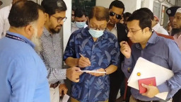 হঠাৎ হাসপাতাল পরিদর্শনে গিয়ে যা দেখলেন স্বাস্থ্যমন্ত্রী