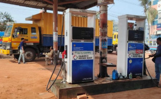 রোববার থেকে নতুন পদ্ধতিতে তেল বিক্রি